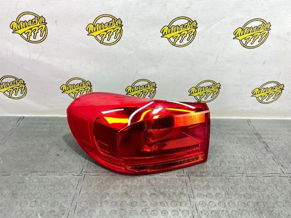 Фонарь задний левый Volkswagen Tiguan I рестайлинг (2011—2019)