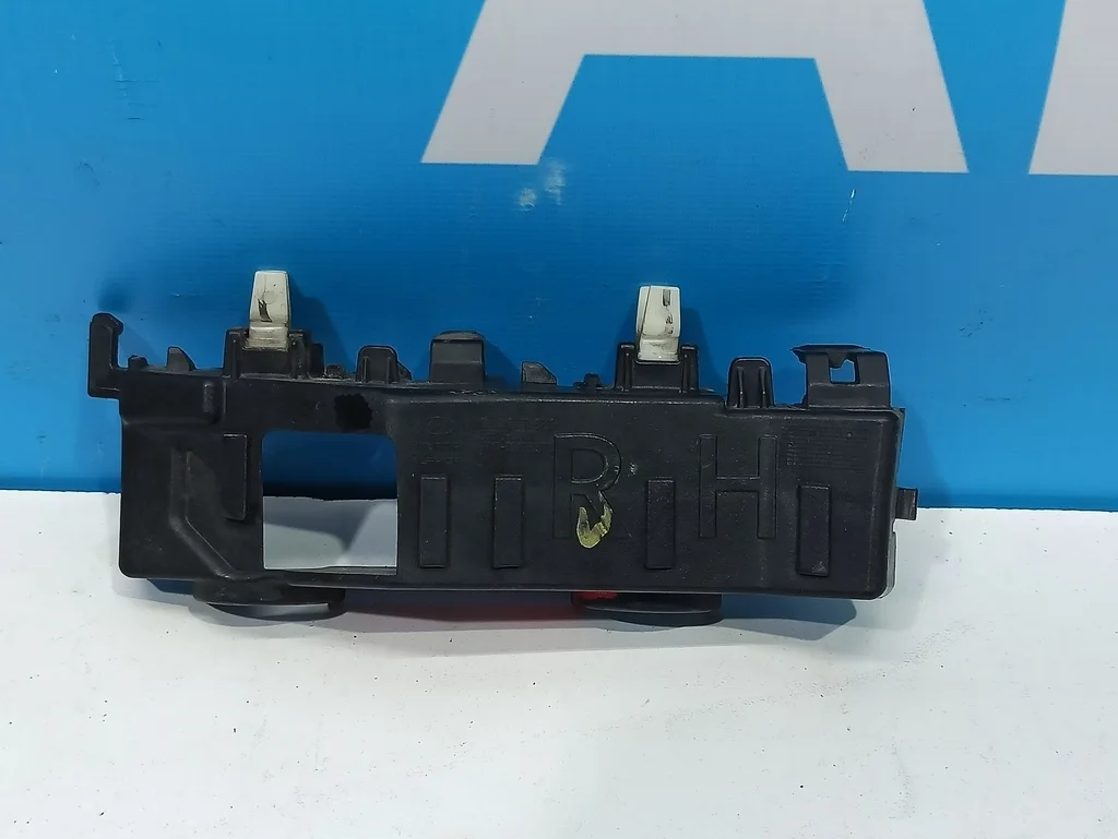 кронштейн переднего бампера Hyundai Tucson 3 2015-2018 11.09.2017