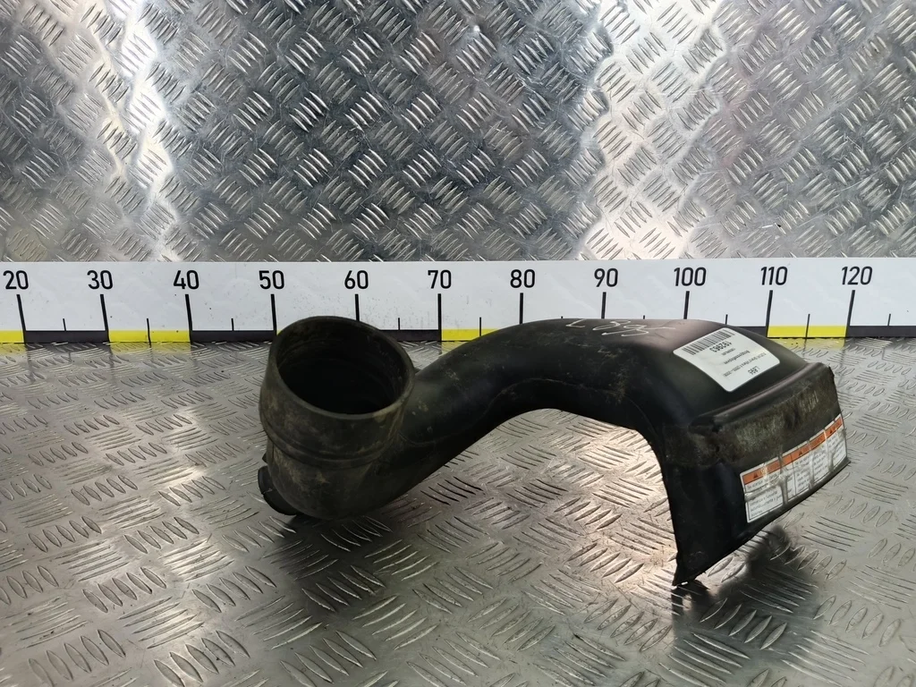 Воздухозаборник SUZUKI Grand Vitara II (2005—2008)