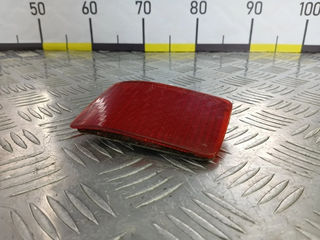 Катафот задний SUZUKI Grand Vitara II (2005—2008)