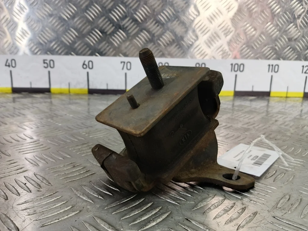 Подушка двигателя (Опора ДВС) Kia SORENTO I (2002