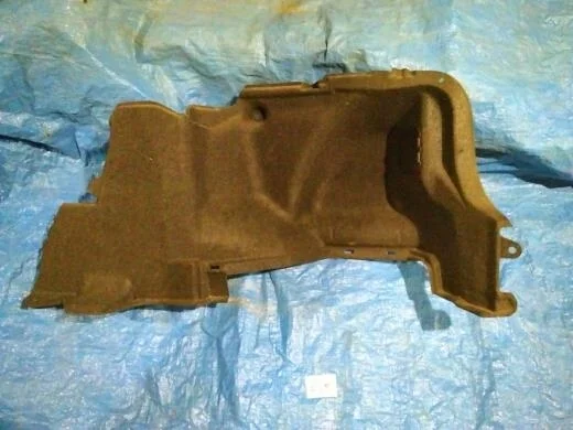 Б.у. обшивка багажника TOYOTA COROLLA ZRE151 TOYOTA COROLLA ZRE151