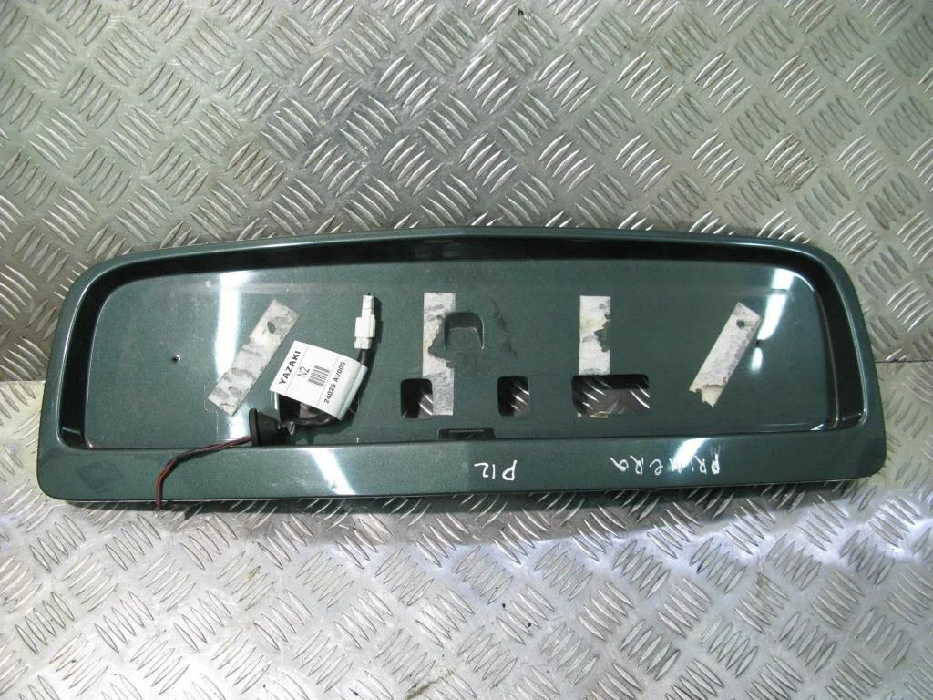 Рамка под номер NISSAN PRIMERA P12 (2001—2008)