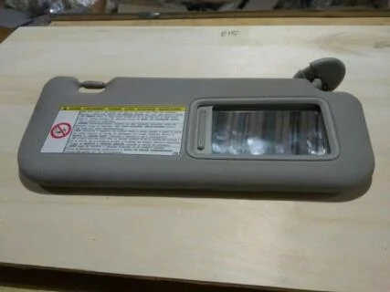 Б.у. козырёк TOYOTA COROLLA ZRE151 TOYOTA COROLLA ZRE151