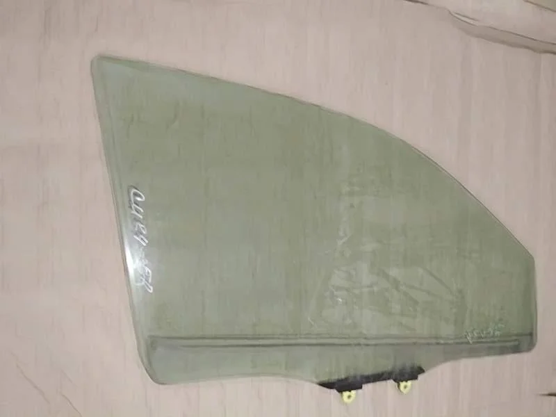 Б.у. стекло двери MITSUBISHI AIRTREK CU2W MITSUBISHI AIRTREK CU2W