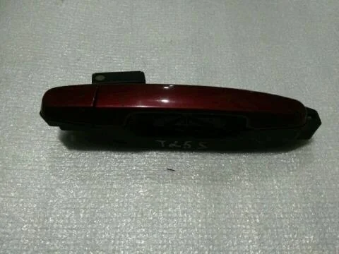 Б.у. ручка двери TOYOTA AVENSIS ZZT251 TOYOTA AVENSIS ZZT251