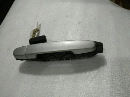 Б.у. ручка двери TOYOTA RAV4 ACA30 TOYOTA RAV4 ACA30