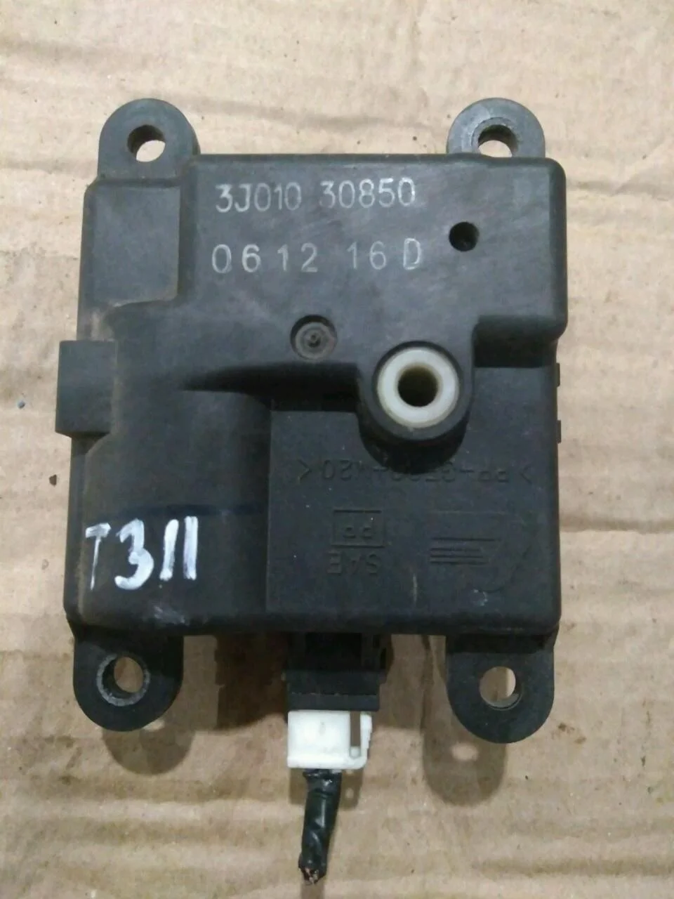 Б.у. сервопривод заслонки печки NISSAN X-TRAIL T31 NISSAN X-TRAIL T31