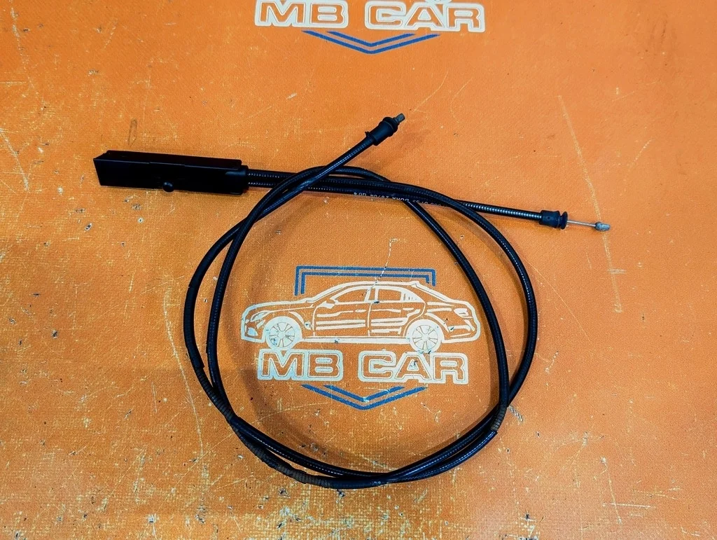 Трос капота Mercedes-Benz