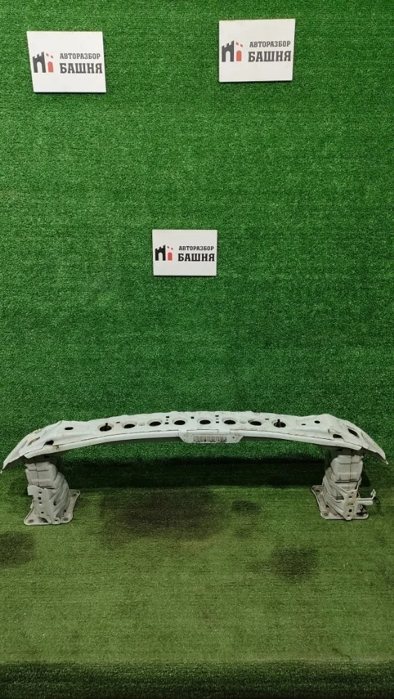 Усилитель бампера Ford Kuga 2018 2437920 CBS M8MB (1.5), передний