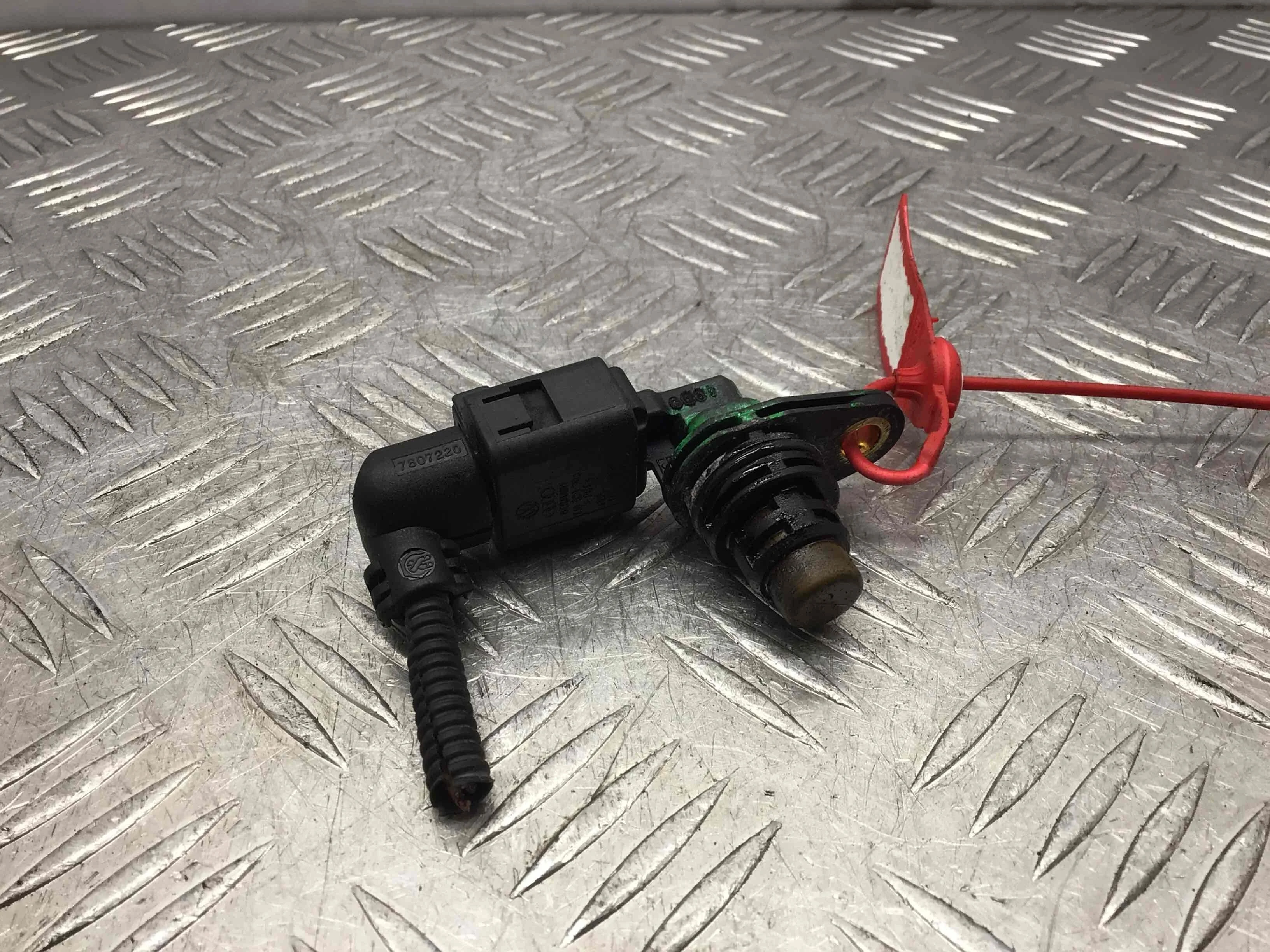 Датчик распредвала SEAT Ibiza 2 поколение (1993-1999) бензин 1.4  Механика Х/б