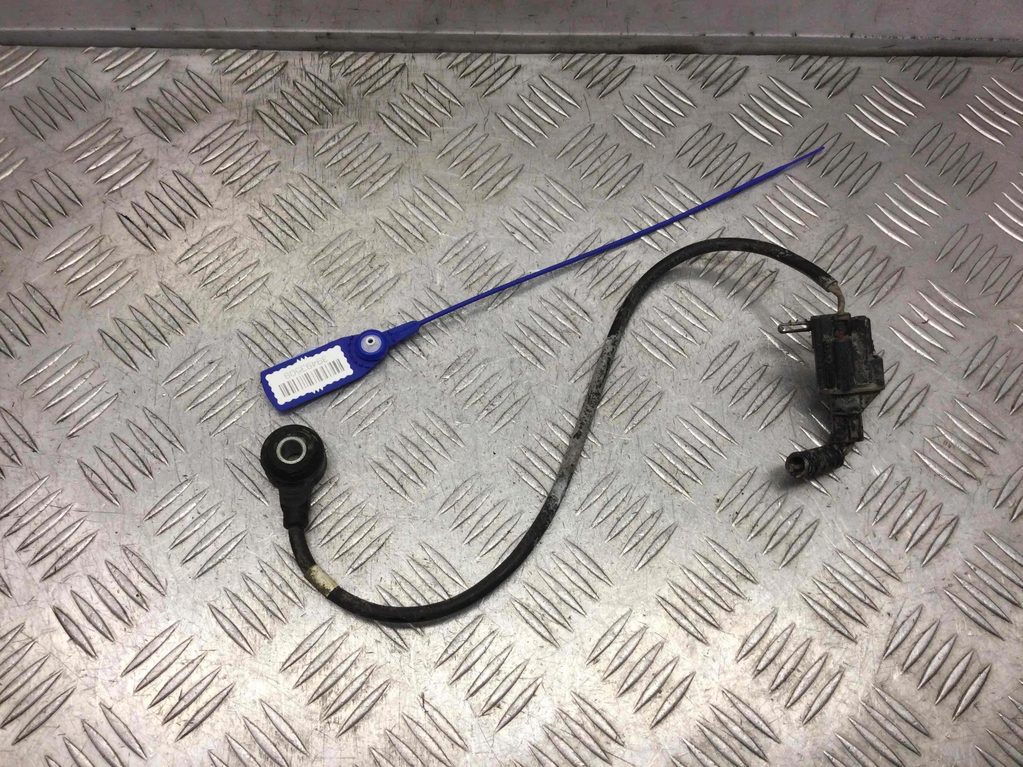 Датчик детонации Ford Focus 2 поколение (2005-2008) бензин 1.6 i Механика Х/б