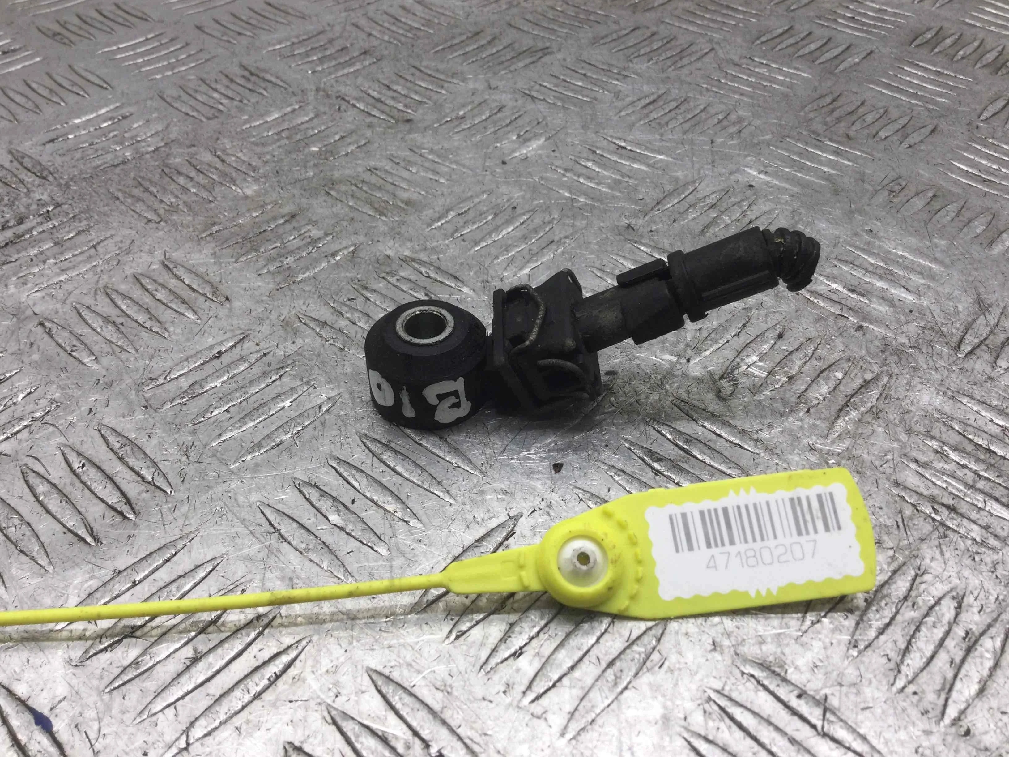 Датчик детонации Opel Meriva 1 поколение [рестайлинг] 2004 - 2010 бензин 1.6 i Механика Х/б