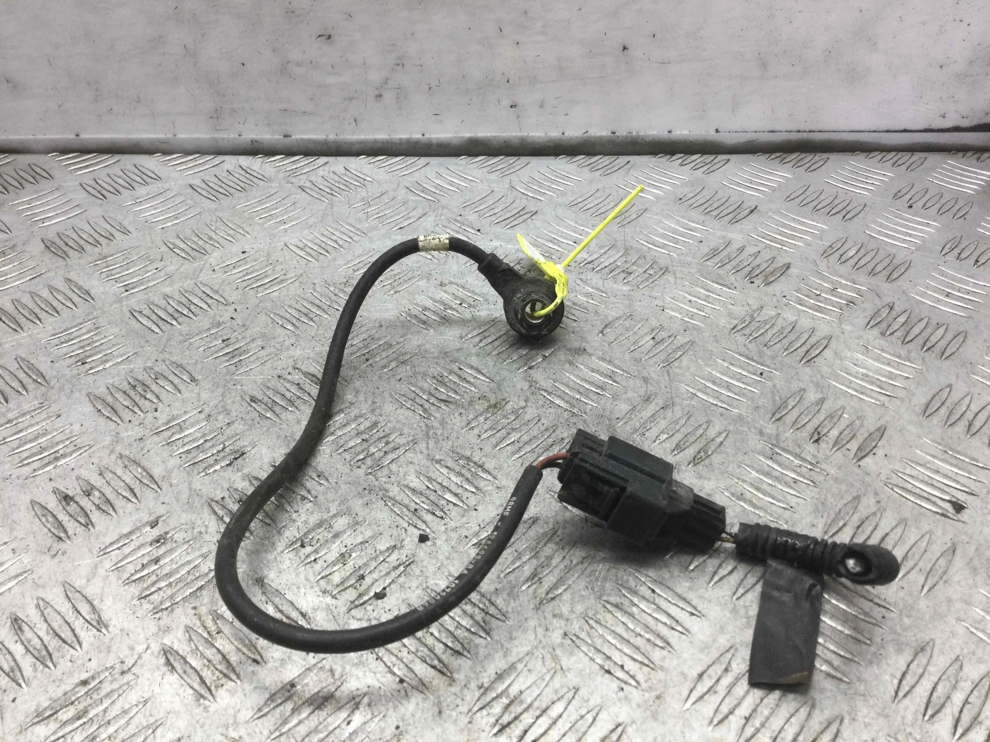 Датчик детонации Ford Focus 2 поколение (2005-2008) бензин 1.6 i Механика Х/б