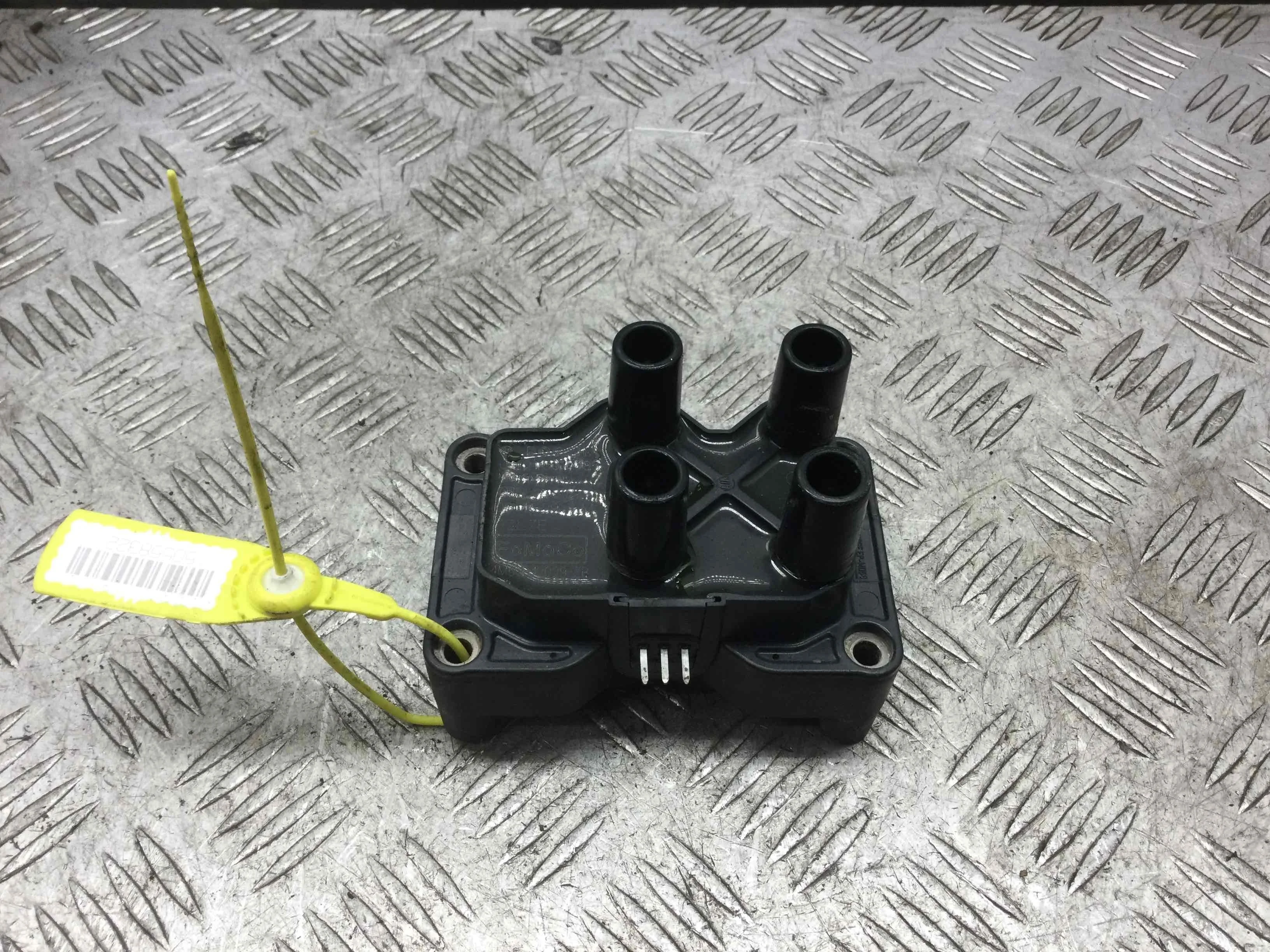 Катушка зажигания Ford Focus 2 поколение (2005-2008) бензин 1.6  Механика Х/б