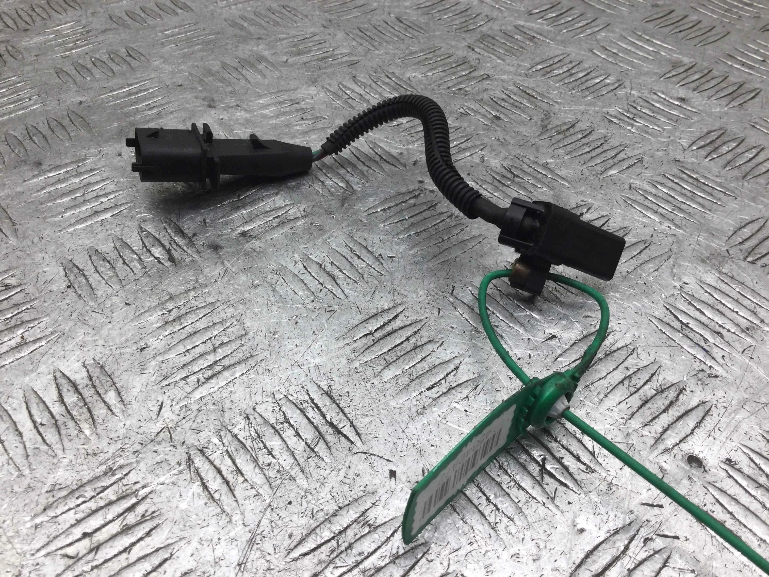 Датчик коленвала Opel Zafira B (2005-2010) бензин 1.8  Автомат Минивэн