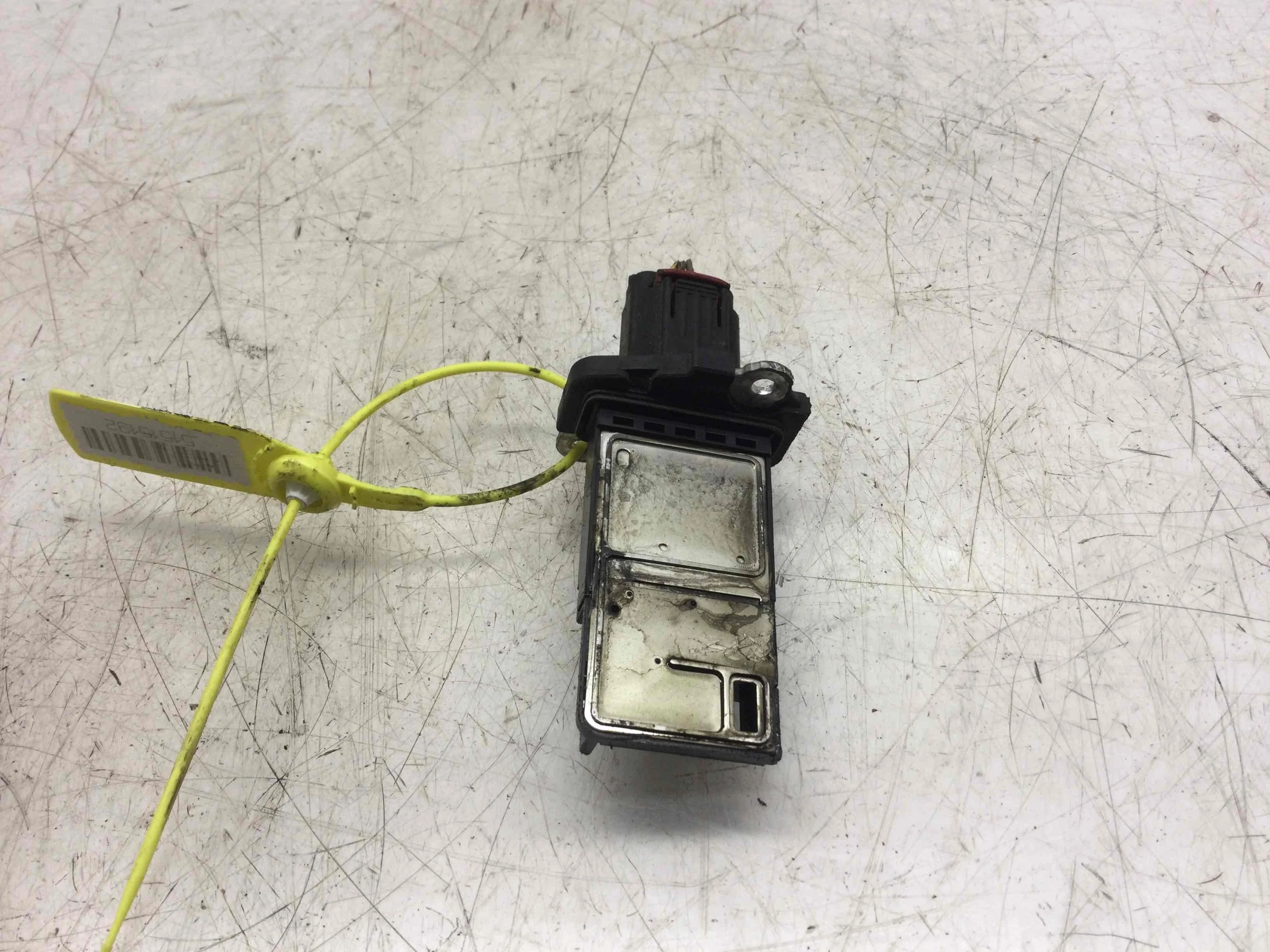 Расходомер воздуха Ford Transit 3 поколение [рестайлинг] (2006-2013) дизель 2.2 TDCi Механика Микроавтобус