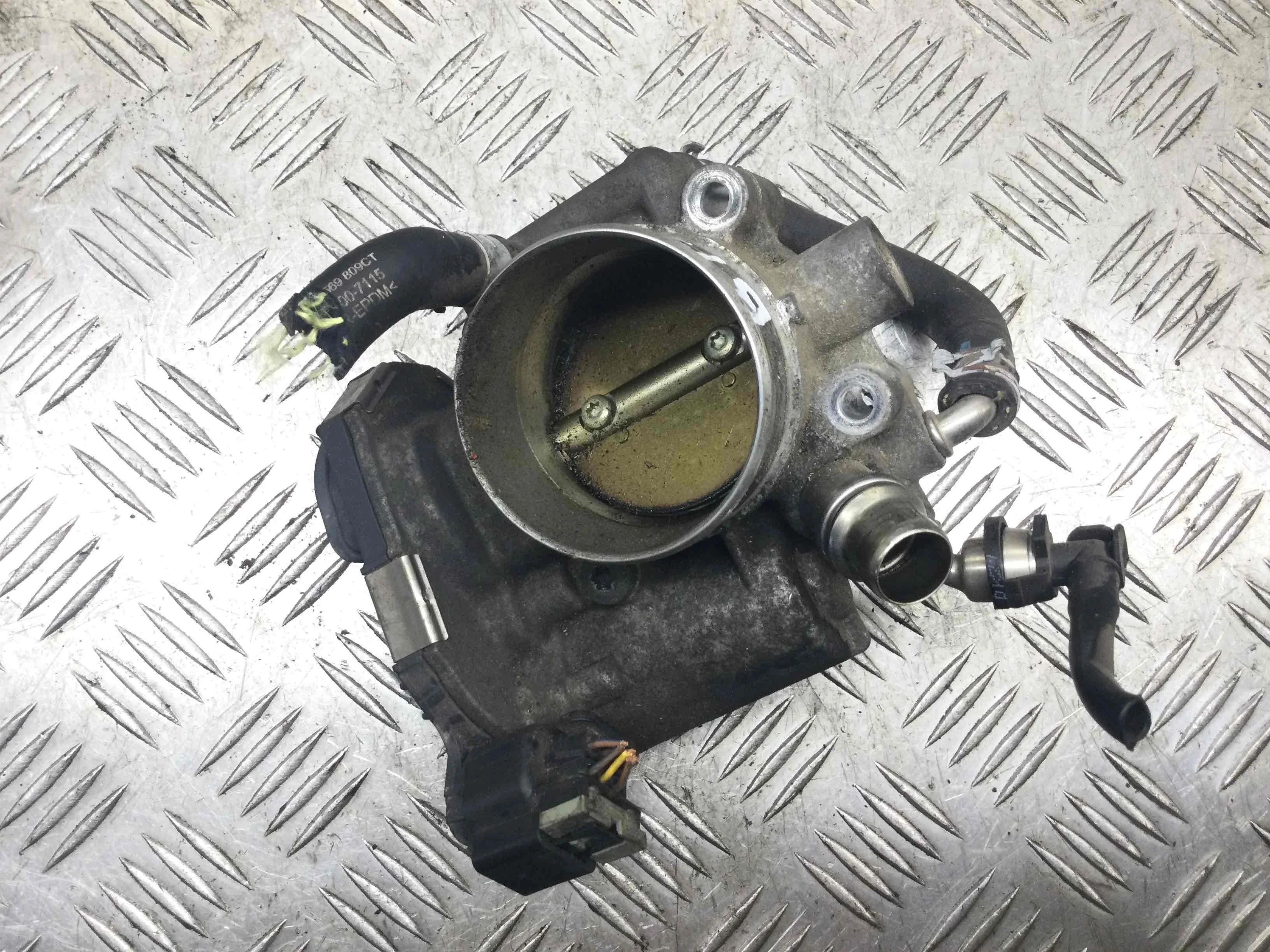 Заслонка дроссельная Opel Astra H рестайлинг 2007 - 2010 бензин 1.8 i Механика Х/б