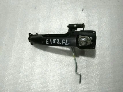 Б.у. ручка двери TOYOTA COROLLA ZRE151 TOYOTA COROLLA ZRE151