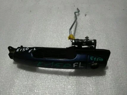 Б.у. ручка двери TOYOTA COROLLA ZRE151 TOYOTA COROLLA ZRE151