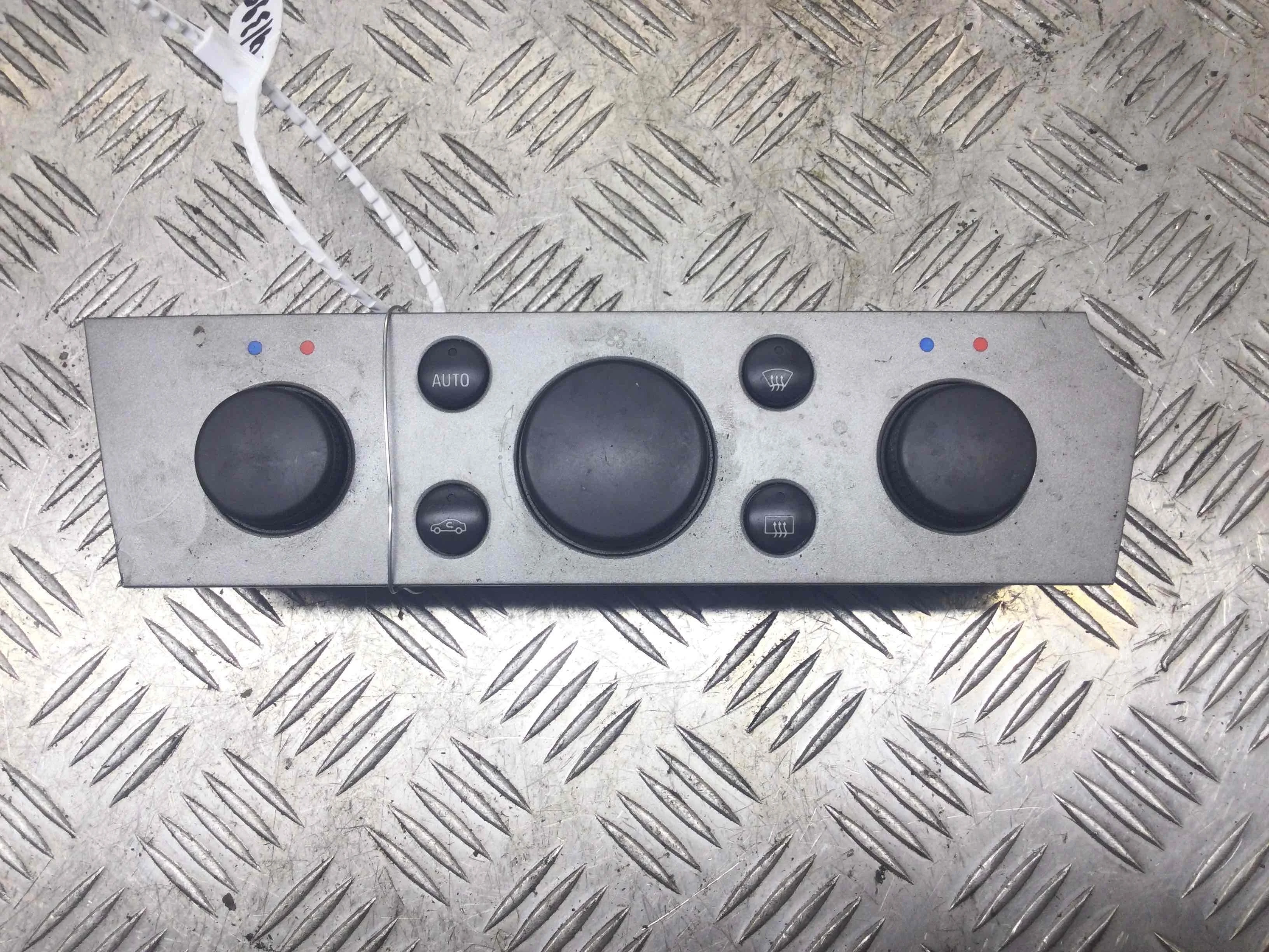 Переключатель отопителя(печки) Opel Vectra C (2002-2005) бензин 2.2 i Механика Седан