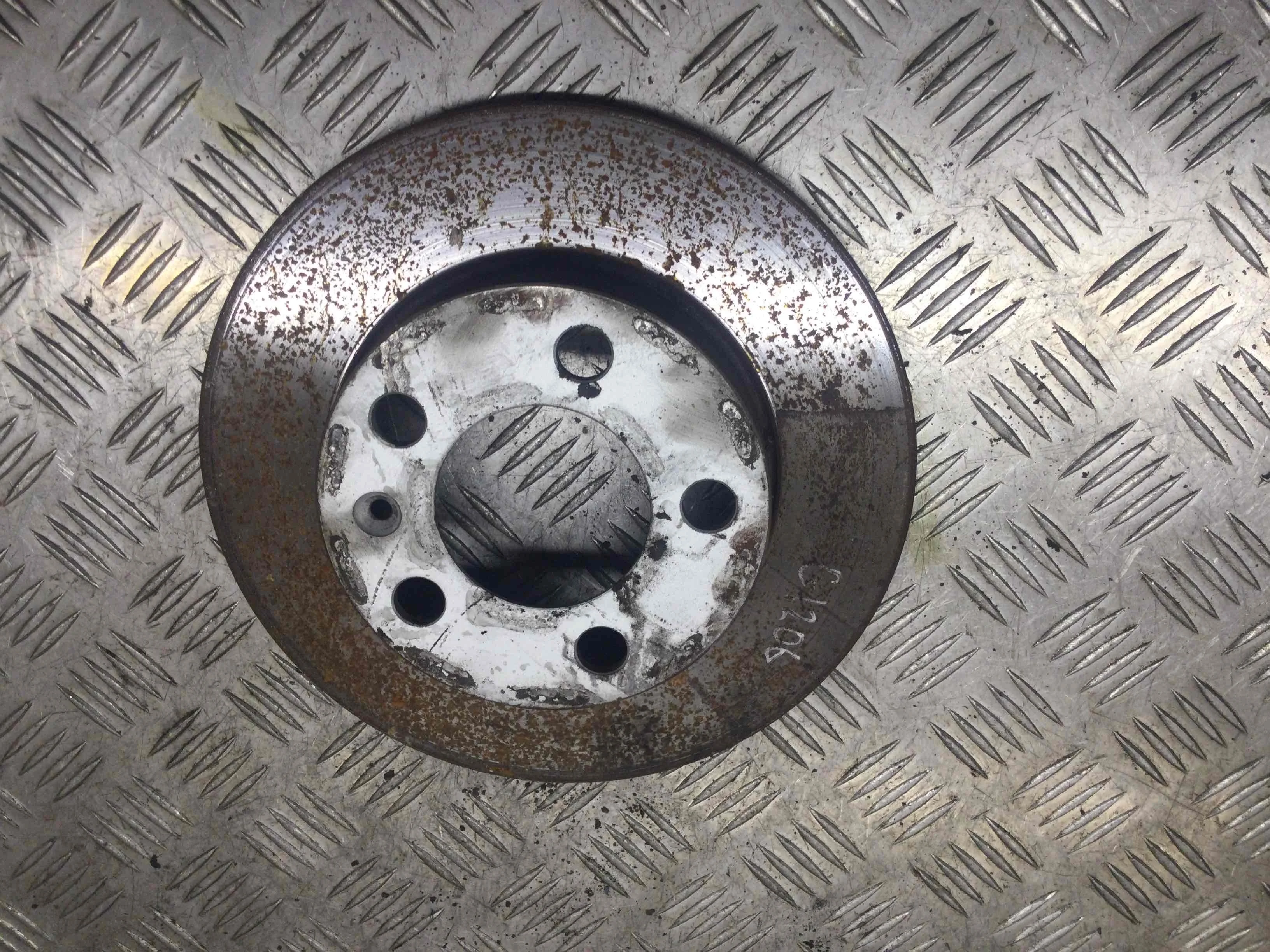 Диск тормозной задний Volkswagen Golf 4 поколение (1997-2004) бензин 1.6 i Механика Х/б