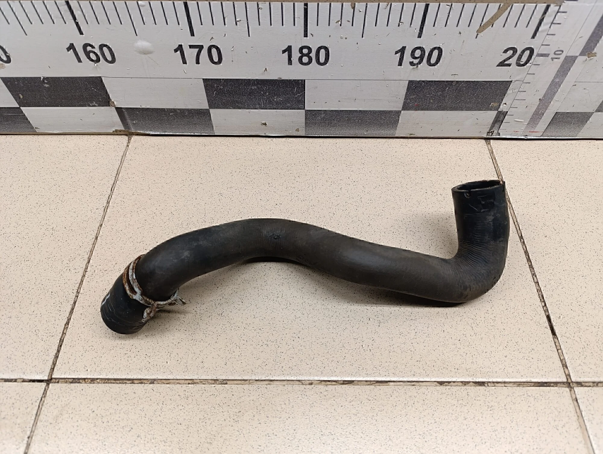 Патрубок радиатора Focus III 2011>