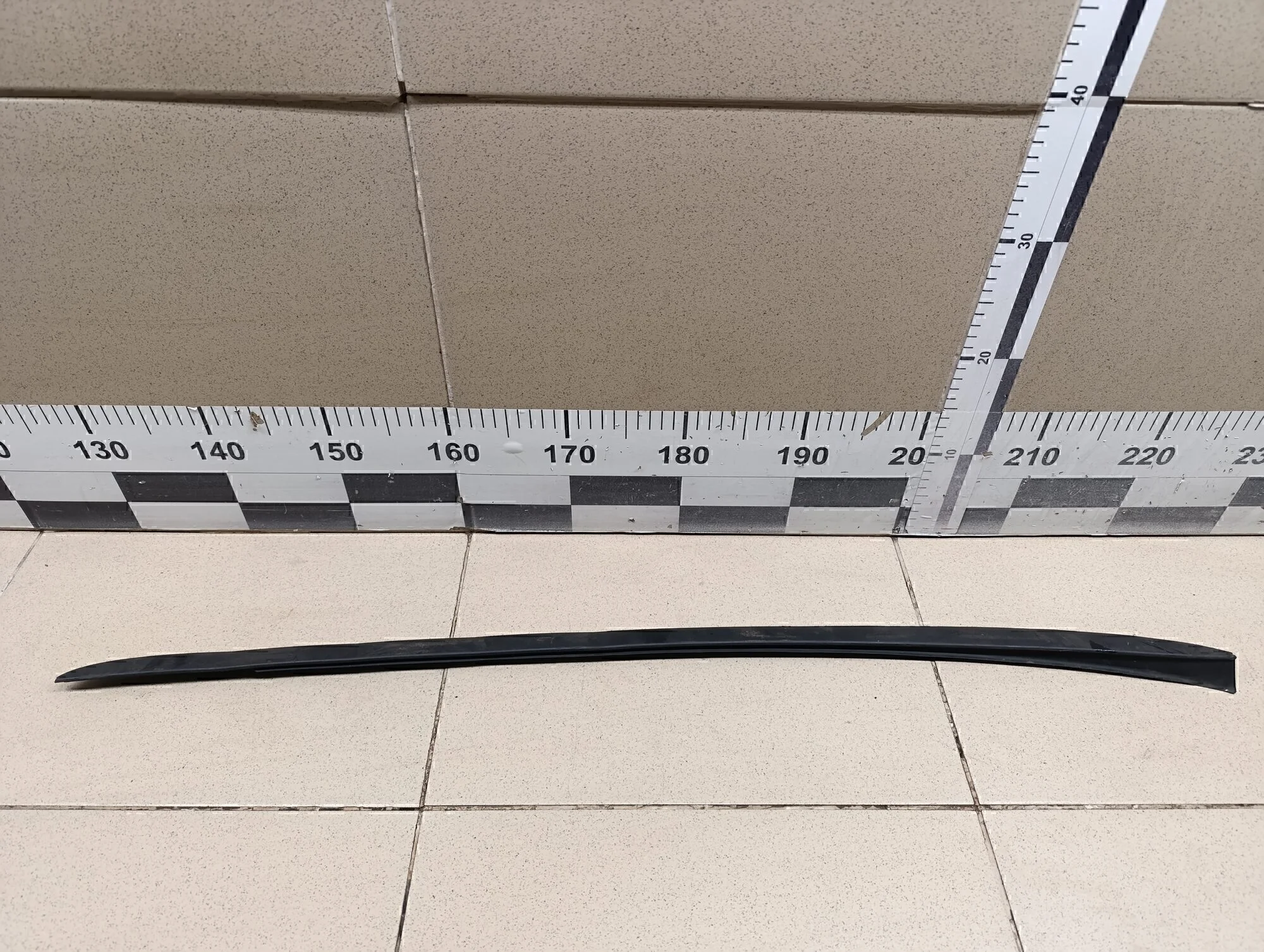 Молдинг лобового стекла Focus III 2011>