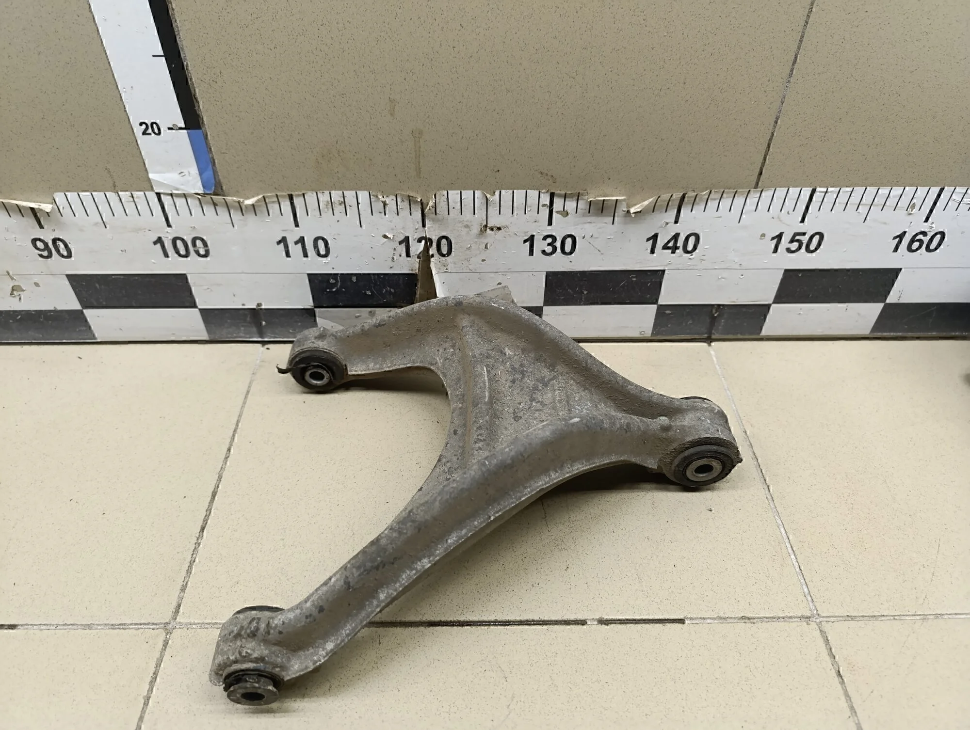 Рычаг задний верхний правый 407 2004-2010