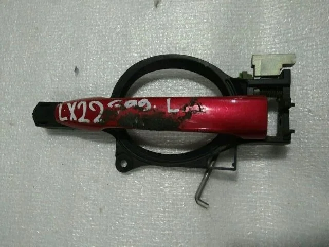 Б.у. ручка двери MITSUBISHI LANCER CY2A MITSUBISHI LANCER CY2A