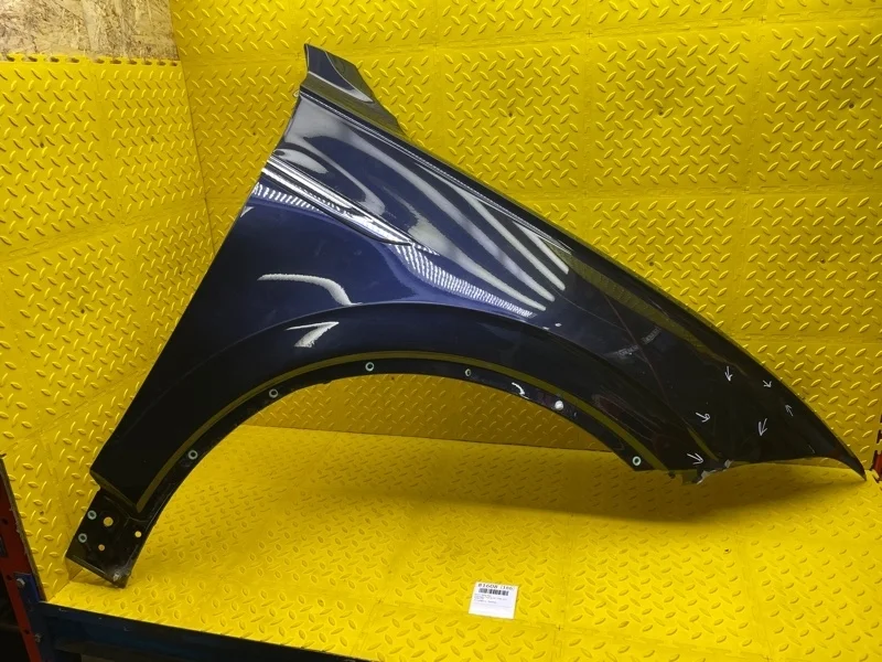 Крыло Volkswagen Touareg 2020 760821106 CR7 CVMD, переднее правое