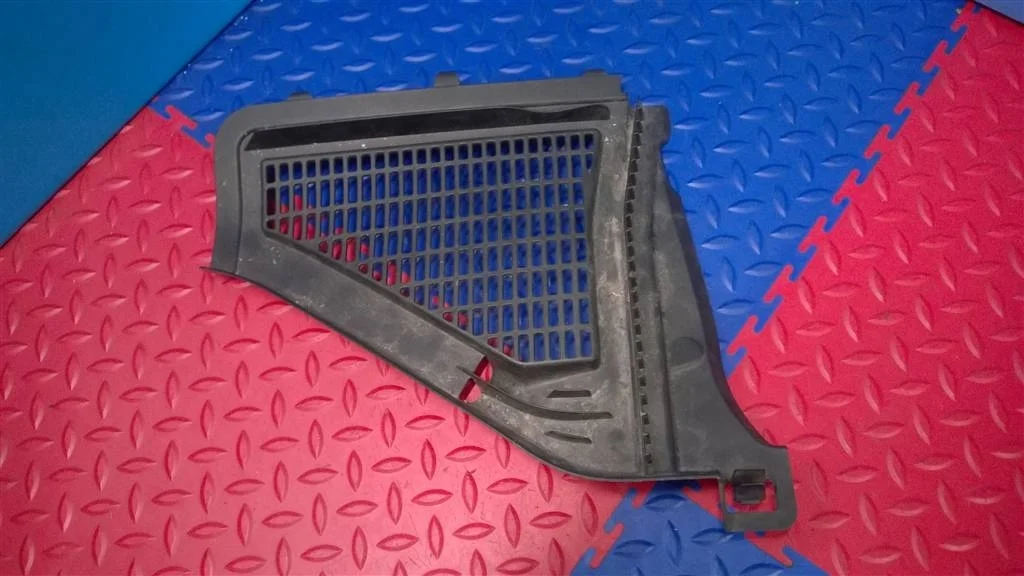 решетка вентиляционная BMW X3 F25