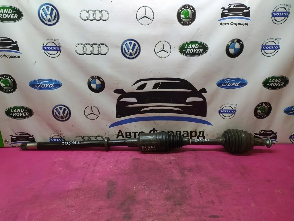 Привод передний правый MB W212 X218 A2123301100