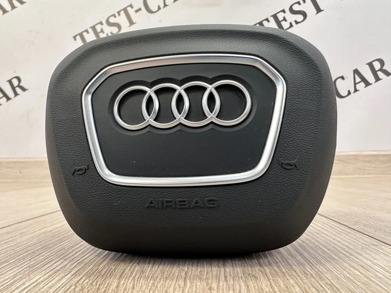 Подушка безопасности в руль Audi Q7 2015- 4M