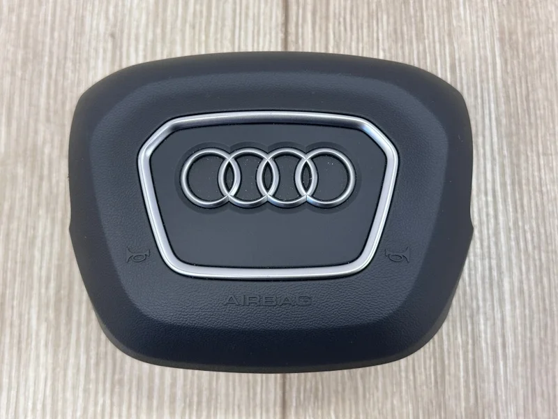 Подушка безопасности в руль Audi Q7 2015- 4M