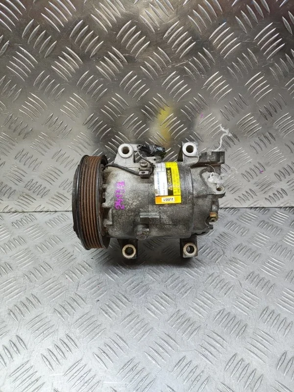 Компрессор кондиционера Nissan Almera Primera 926009F501 B10 P12 N16 QG16DE QG18DE