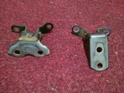 Б.у. петля двери TOYOTA COROLLA ZRE151 TOYOTA COROLLA ZRE151