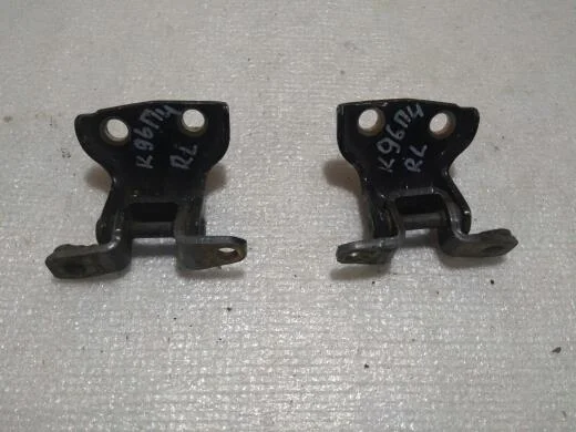 Б.у. петля двери MITSUBISHI PAJERO SPORT K94W MITSUBISHI PAJERO SPORT K94W