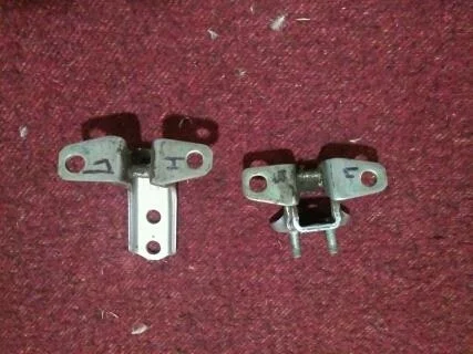 Б.у. петля двери MITSUBISHI LANCER CY3A MITSUBISHI LANCER CY3A