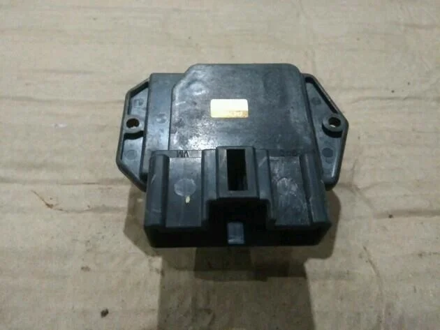 Б.у. резистор печки MITSUBISHI PAJERO V68W MITSUBISHI PAJERO V68W