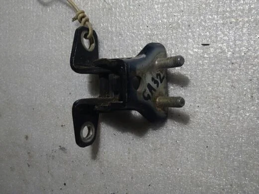 Б.у. петля двери MITSUBISHI ASX GA3W MITSUBISHI ASX GA3W