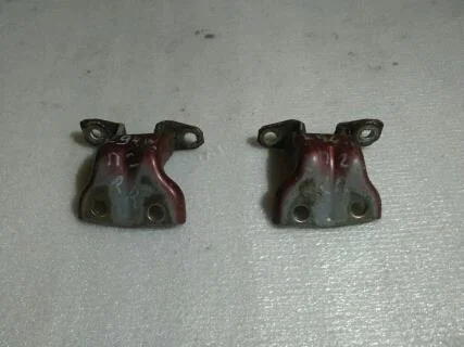 Б.у. петля двери MITSUBISHI PAJERO SPORT K96W MITSUBISHI PAJERO SPORT K96W