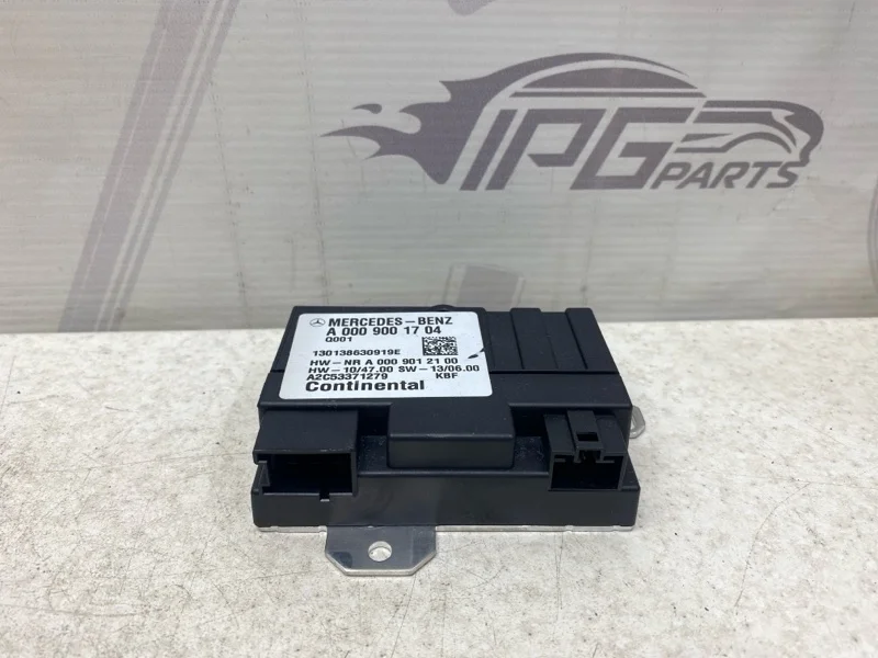 Блок управления топливным насосом Mercedes-benz 2013 W212