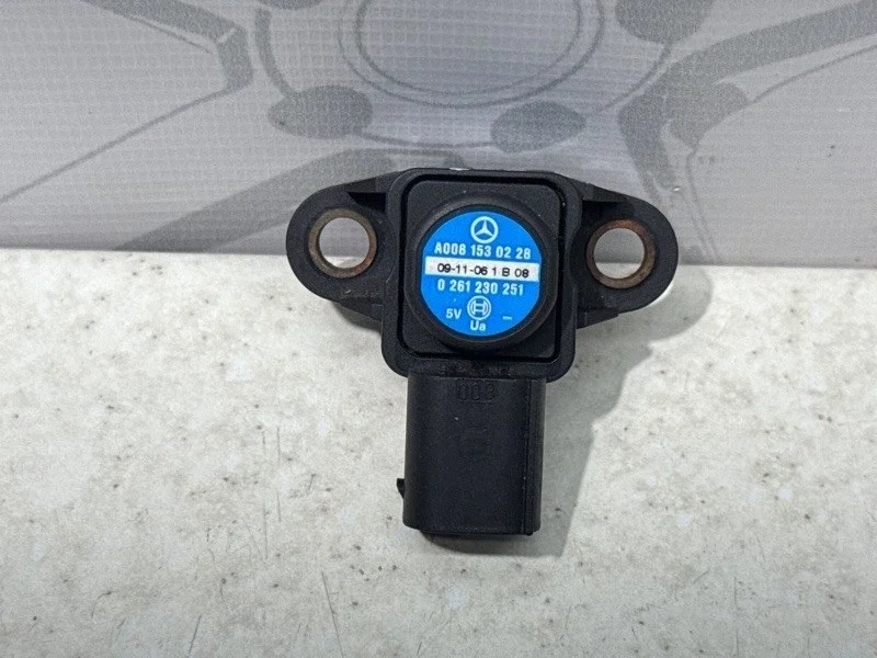 Датчик давления Mercedes-benz 2010 W204