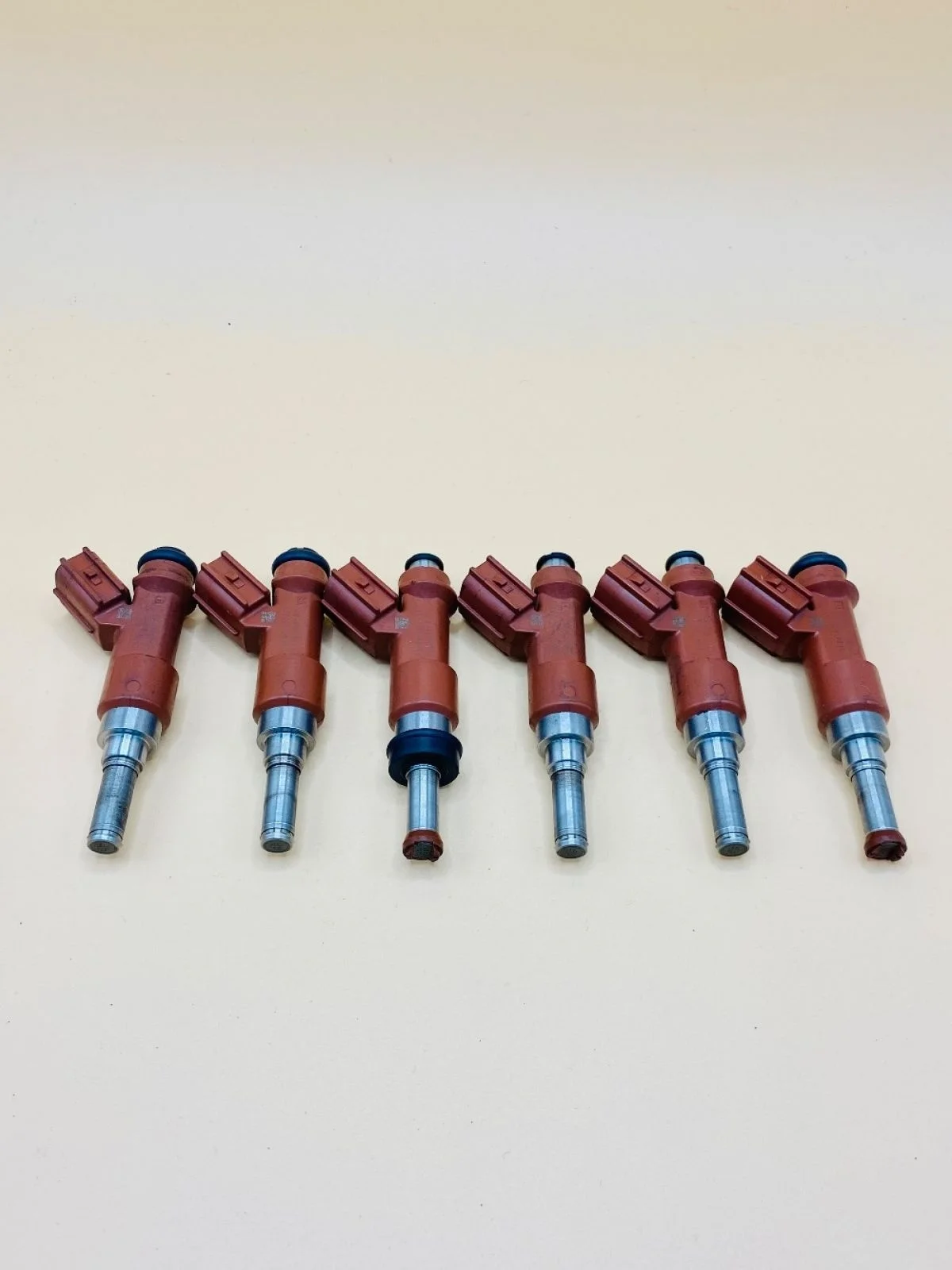 Топливная форсунка 2320931050 Camry XV40 рестайлинг (2009—2011) В наличии