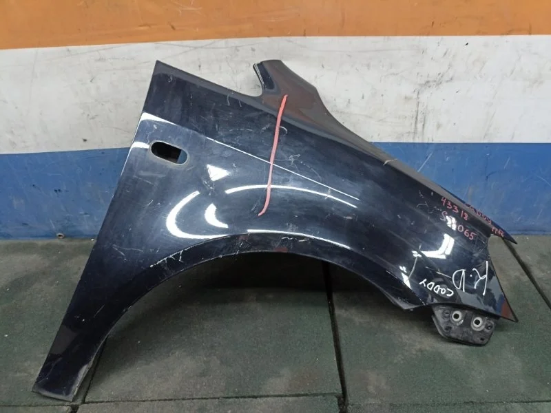 Крыло Volkswagen Caddy 2015 2K5821022, переднее правое