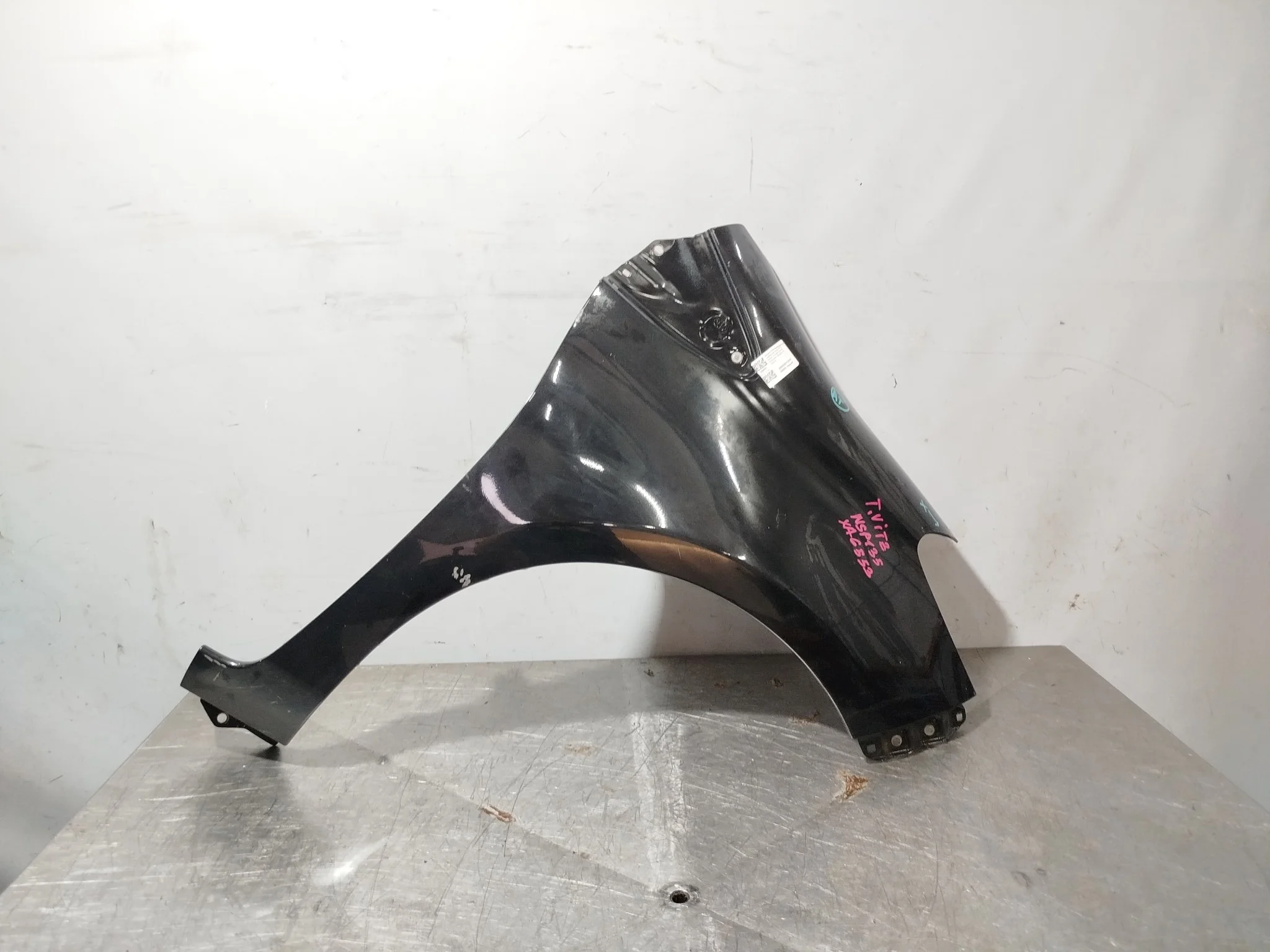 КРЫЛО TOYOTA 5381152390 ПЕРЕД ПРАВО черный, 209 XA6553