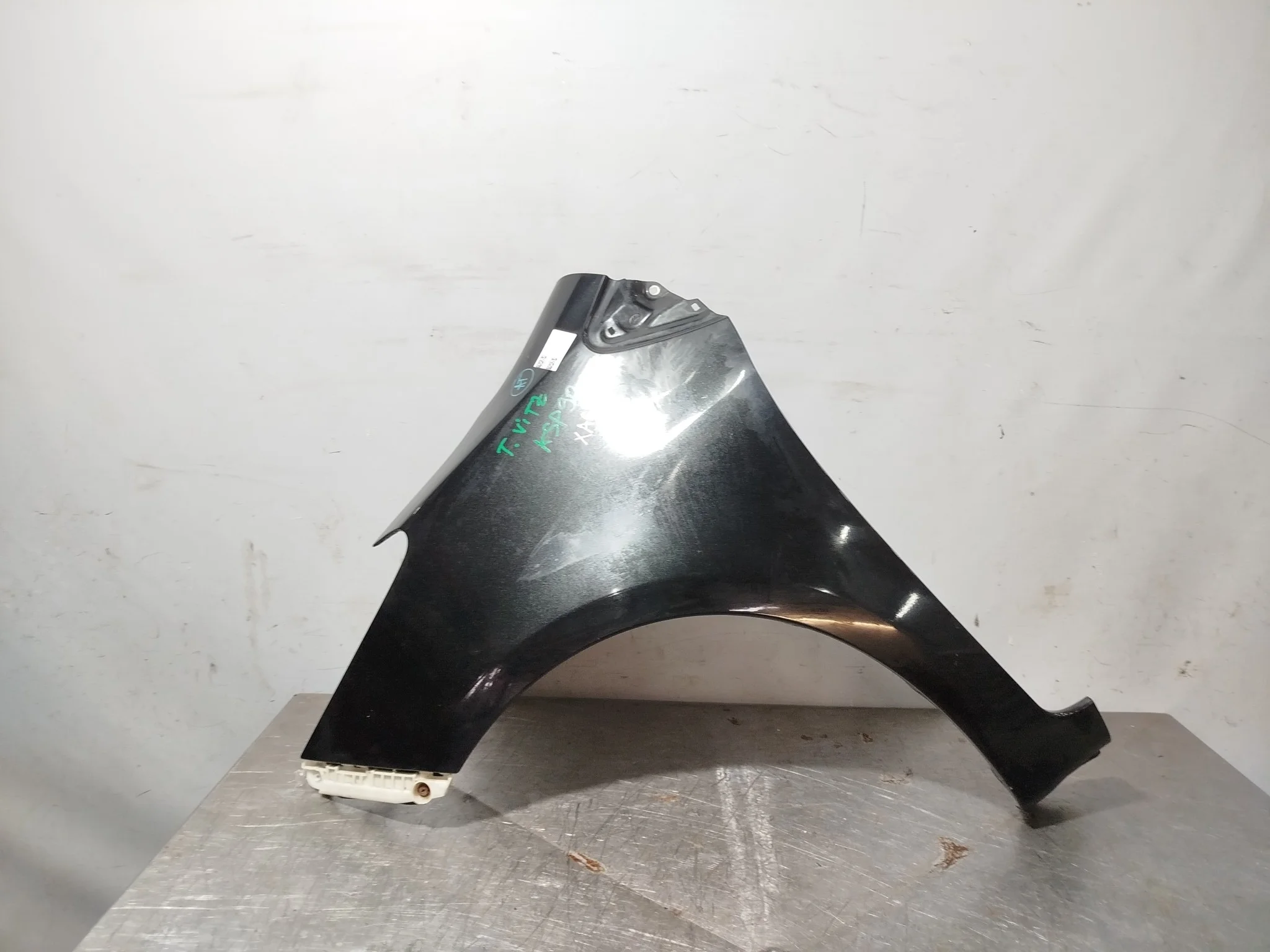 КРЫЛО TOYOTA 5381252280 ПЕРЕД ЛЕВО черный, 209 XA6527