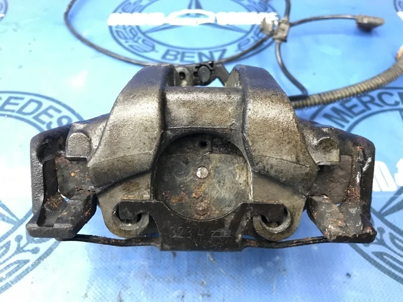 Суппорт Mercedes-Benz E-Class 0024202883 W211, задний правый