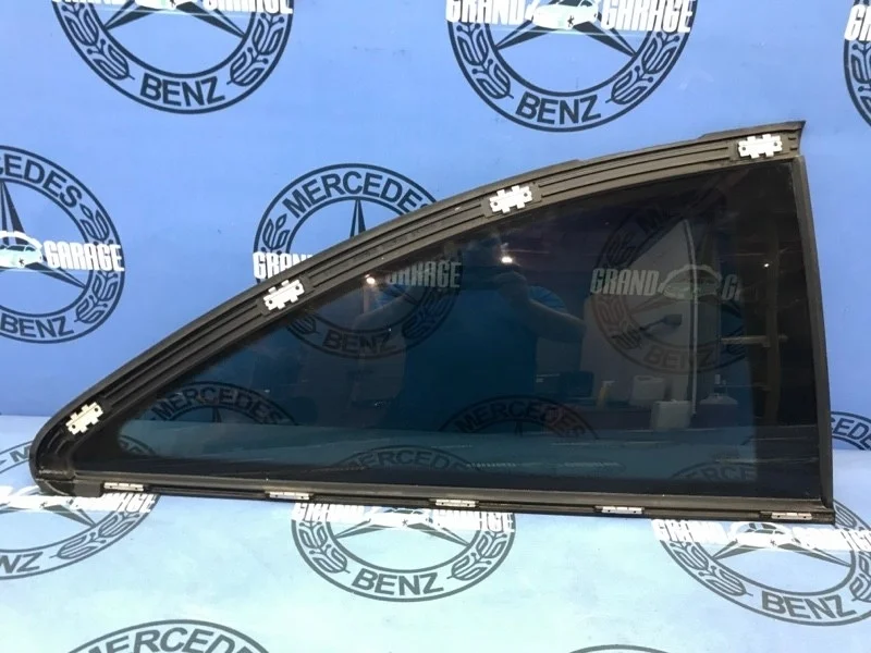 Стекло кузовное глухое Mercedes-Benz 2036706012 C203, заднее правое